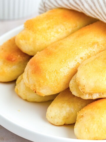 olive garden breadsticks copycat recipe.