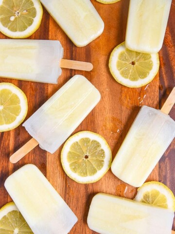 Fresh Lemonade Popsicles are a fun dessert recipe for kids and parents. Make this ice pops recipe with fresh ingredients for a tasty summer treat.