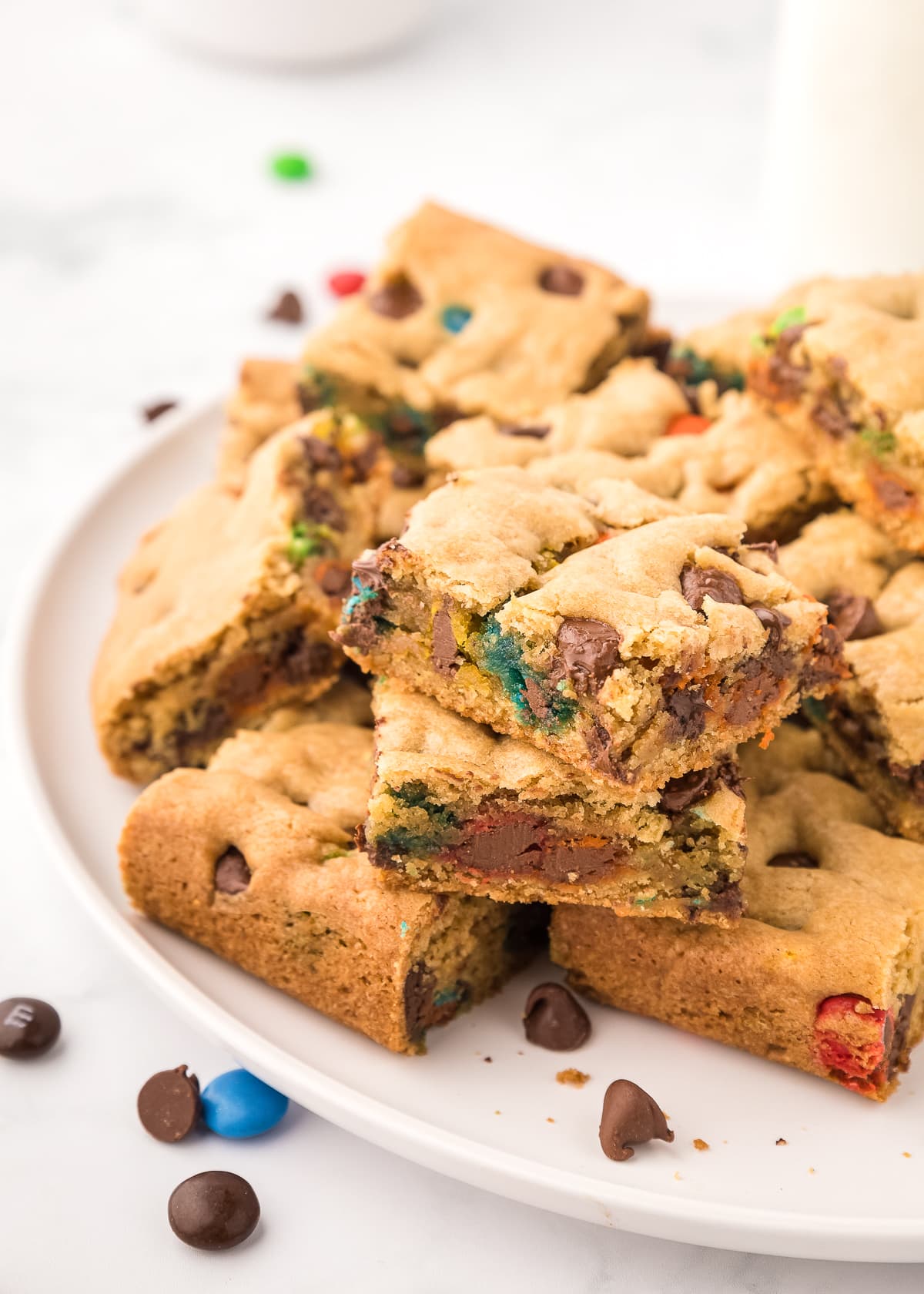 m&m cookie bars close up.