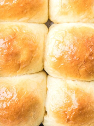 quick dinner rolls.