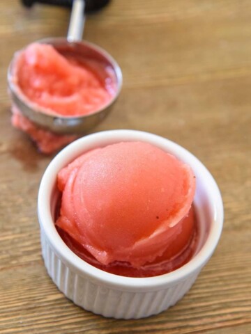 Refreshing Watermelon Sorbet Recipe! Make this fun frozen treat in less than 5 minutes. Scoops!